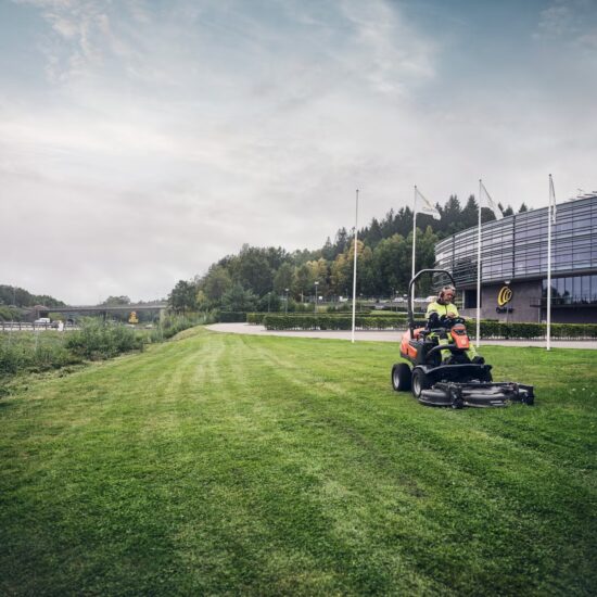 Husqvarna P 525DX Diesel Frontmäher — Sofort lieferbar | Dancover – Image 4
