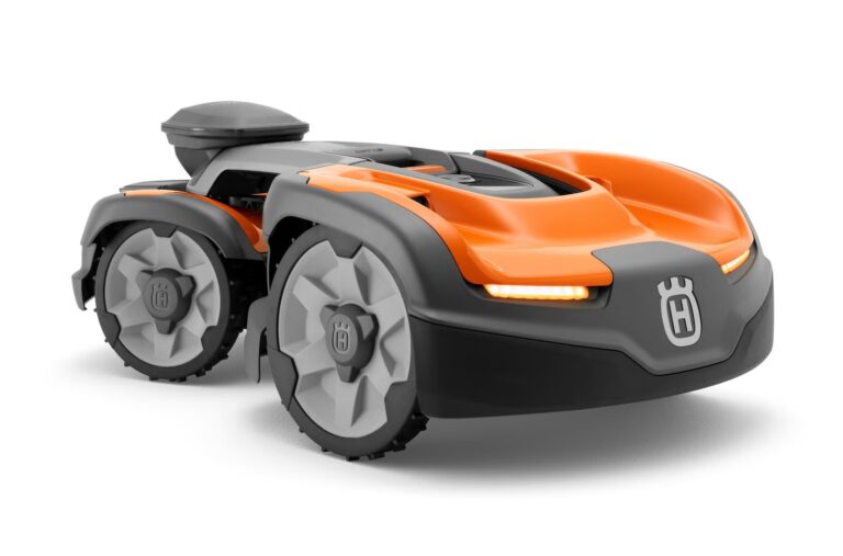 Husqvarna Automower 535 AWD EPOS® — Sofort lieferbar | Dancover