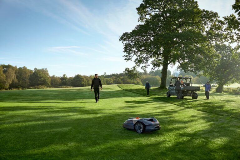 Husqvarna Automower 580L EPOS® — Sofort lieferbar | Dancover