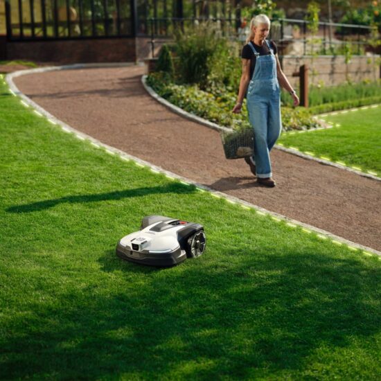 Husqvarna Automower 450V NERA — KI-Mähroboter | Dancover – Image 9