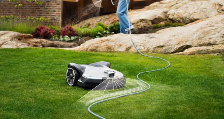 Husqvarna Automower 450V NERA — KI-Mähroboter | Dancover