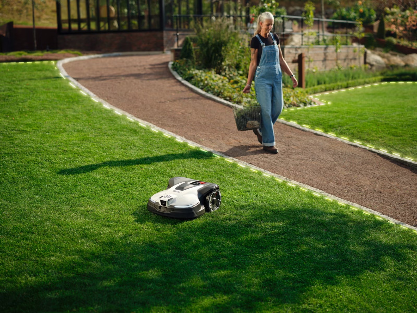 Husqvarna Automower 450V NERA — KI-Mähroboter | Dancover – Image 9