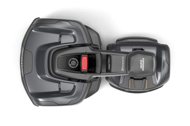 Husqvarna Automower 435X AWD NERA — 4x4 Mähroboter | Dancover