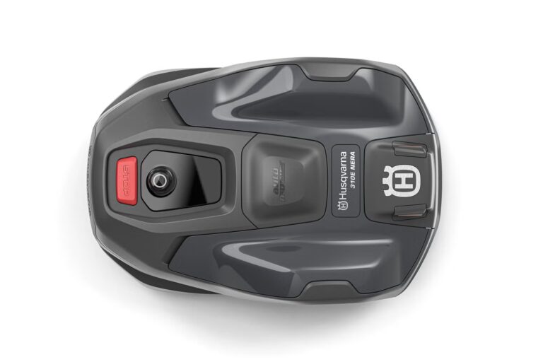 Husqvarna Automower 310E NERA — EdgeCut Mähroboter | Dancover
