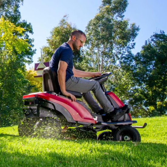 Toro ES3000 SD — Elektrischer Aufsitzmäher 76 cm | Dancover – Image 5
