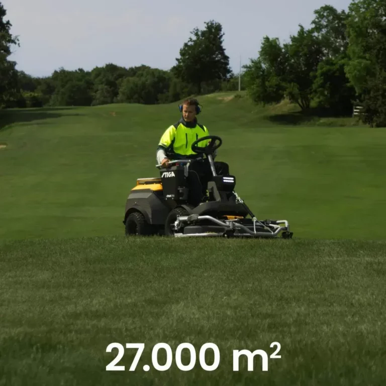 STIGA ePark Pro Elektro-Aufsitzmäher 110cm Profi | Dancover