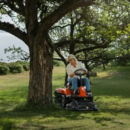 Husqvarna R 112iC Akku-Aufsitzmäher 85cm Frontmäher | Dancover – Image 6