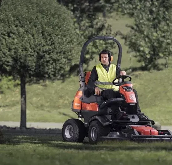 Husqvarna P 524X AWD Frontmäher Profi Kawasaki 13,9 kW | Dancover – Image 3