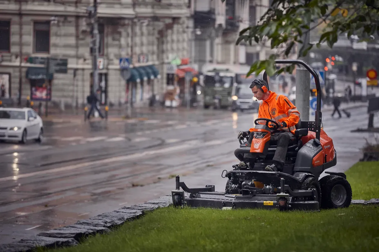 Husqvarna P 535HX Hybrid-Frontmäher Diesel 17,8 kW AWD | Dancover – Image 13