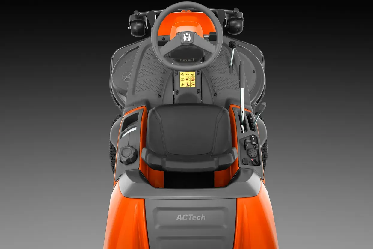 Husqvarna RC 320Ts AWD Rider Grasfangbox 300L Allrad | Dancover – Image 4
