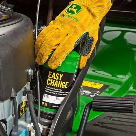 John Deere X167 Rasentraktor 122cm V-Twin 15kW Edge Deck | Dancover – Image 6