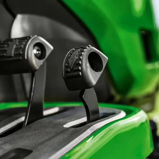 John Deere X167R Rasentraktor 107cm V-Twin 300L Fangkorb | Dancover – Image 2