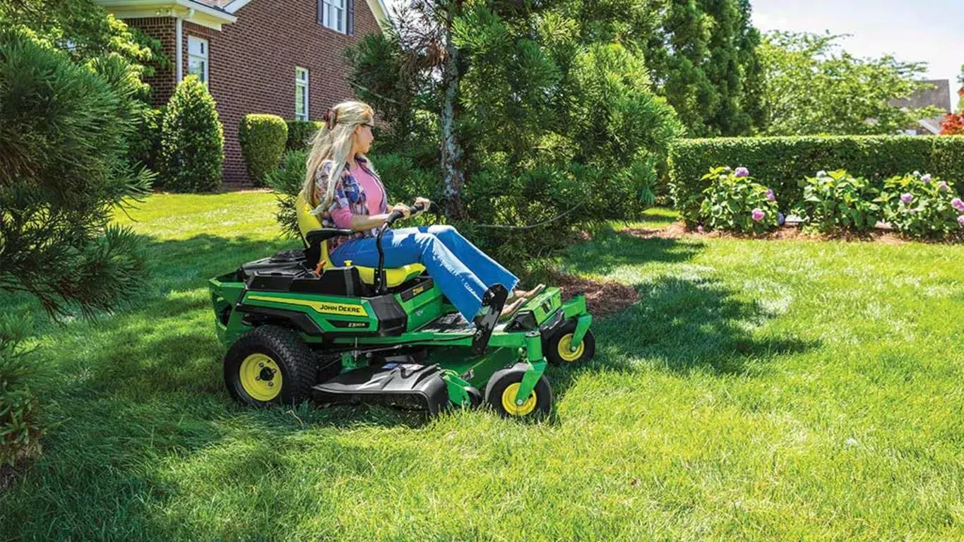 John Deere Z320R Zero-Turn 107cm V-Twin LED Servolenkung | Dancover – Image 4