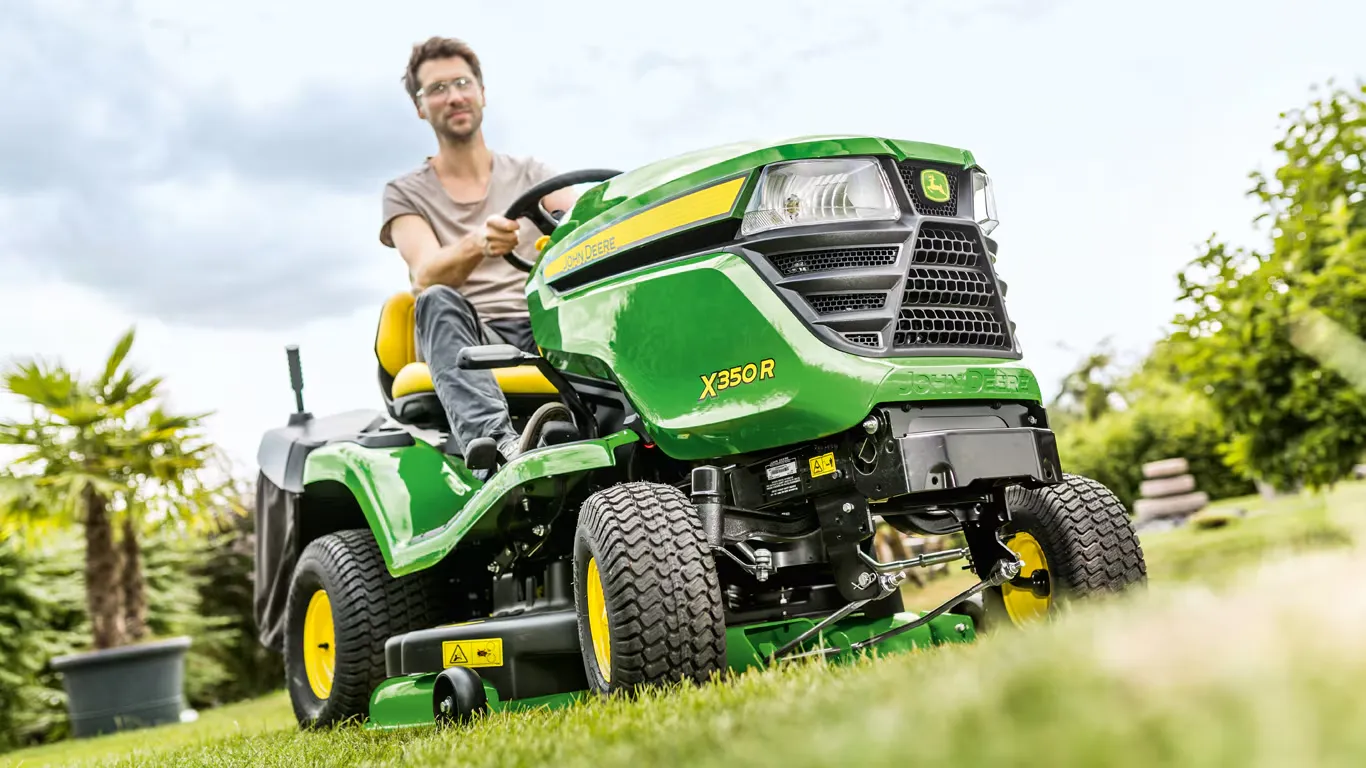 John Deere X350R Rasentraktor 107cm 300L Kawasaki V-Twin | Dancover – Image 5