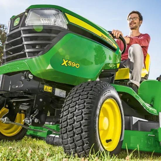 John Deere X590 Rasentraktor 122cm Kawasaki 16,7kW Servo | Dancover – Image 2