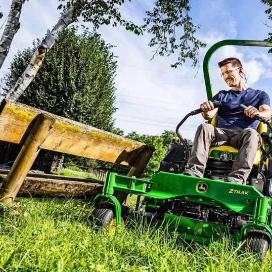 John Deere Z955R Profi Zero-Turn 137/152cm 25,6PS ZTrak | Dancover – Image 2