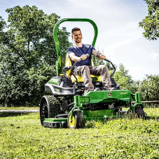 John Deere Z955R Profi Zero-Turn 137/152cm 25,6PS ZTrak | Dancover – Image 6