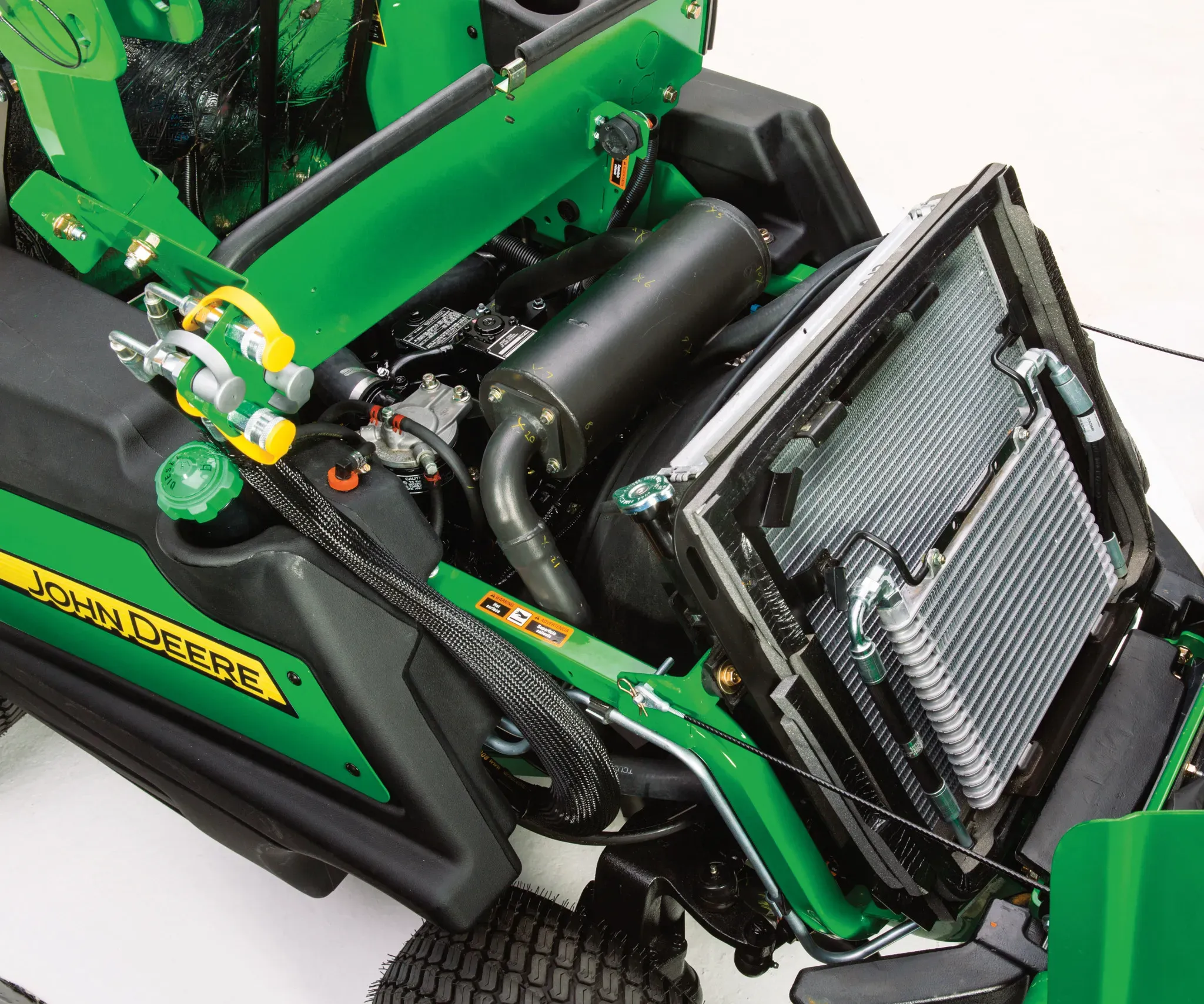 John Deere 1550 TerrainCut Frontmäher Diesel 4WD | Dancover – Image 4