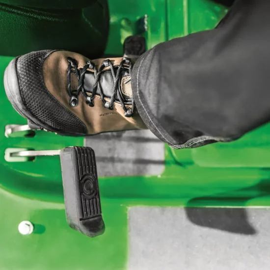 John Deere 1550 TerrainCut Frontmäher Diesel 4WD | Dancover – Image 5