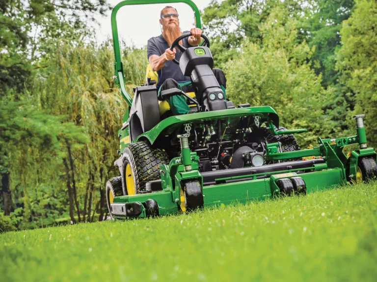 John Deere 1580