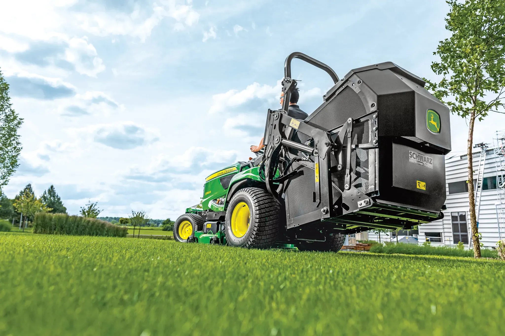 John Deere X950R Diesel Profi-Aufsitzmäher | Dancover – Image 8